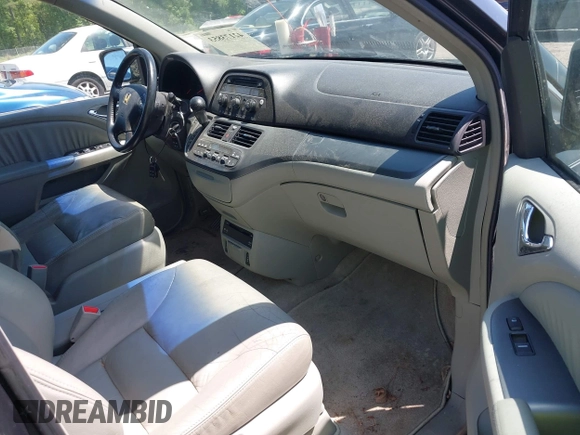 2006 Honda Odyssey EX-L with VIN 5FNRL38796B452606, listed as a IAAI auction lot 42173853 with 190,084 mi miles and . Bid and sale history available at DreamBid. Image 5.