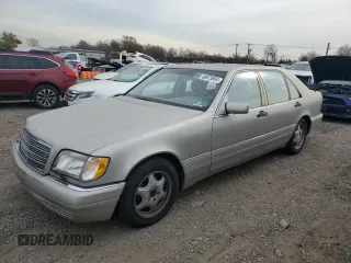1999 Mercedes-Benz S-Class with VIN WDBGA33G8XA423093, listed as a Copart auction lot 80673894 with 188,077 mi miles and Clean Title. Bid and sale history available at carsss.com. Image 1.