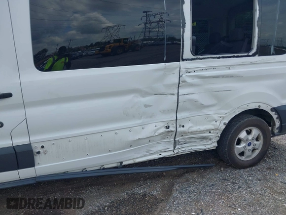 2017 Ford Transit XL with VIN 1FBAX2CM2HKA76480, listed as a IAAI auction lot 42757002 with 139,483 mi miles and . Bid and sale history available at DreamBid. Image 6.