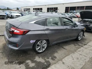 2019 Honda Clarity Plug-In Hybrid Touring with VIN JHMZC5F34KC003481, listed as a Copart auction lot 45732885 with Not Provided miles and Clean Title. Bid and sale history available at carsss.com. Image 3.