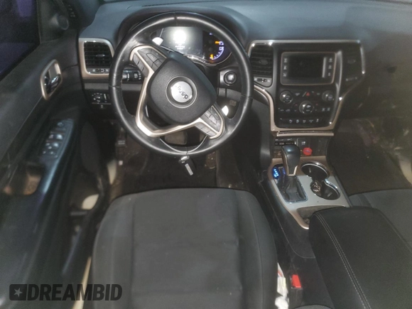 2017 Jeep Grand Cherokee Laredo with VIN 1C4RJFAGXHC632324, listed as a Copart auction lot 45951135 with 117,220 mi miles and Salvage title. Bid and sale history available at DreamBid. Image 8.