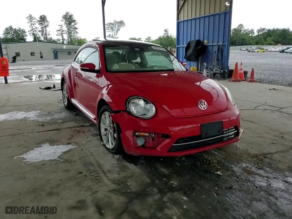 2019 Volkswagen Beetle SE with VIN 3VWJD7AT2KM720858, listed as a Copart auction lot 64599734 with 0 mi miles and Salvage Title. Bid and sale history available at carsss.com. Image 11.