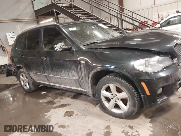 2012 BMW X5 35i with VIN 5UXZV4C50CL757568, listed as a IAAI auction lot 41315024 with 166,825 mi miles and . Bid and sale history available at DreamBid. Image 12.