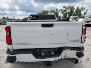 2022 Chevrolet Silverado 3500HD High Country with VIN 1GC4YVEY3NF128145, listed as a Copart auction lot 65826474 with 73,380 mi miles and Salvage Title. Bid and sale history available at carsss.com. Image 6.
