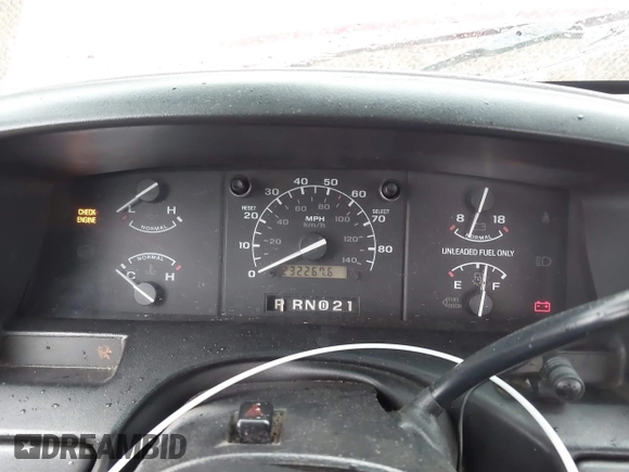 1994 Ford F-150 with VIN 1FTDF15Y5RNB44891, listed as a IAAI auction lot 41728130 with 232,267 mi miles. Bid and sale history available at carsss.com. Image 7.