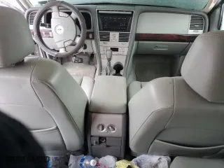 2003 Lincoln Aviator Premium with VIN 5LMEU78H93ZJ25391, listed as a Copart auction lot 86218984 with 0 mi miles and Salvage Title. Bid and sale history available at carsss.com. Image 8.