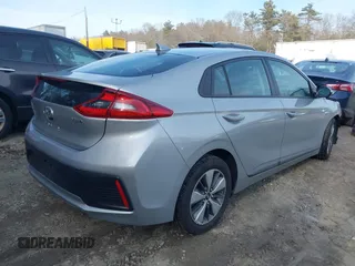 2019 Hyundai Ioniq z VIN KMHC65LD6KU181846, wystawiony jako IAAI lot #41752970 z przebiegiem 76 272 mil mil oraz . Historia ofert i sprzedaży dostępna na DreamBid. Obrazek 4.