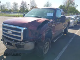 2006 Ford F-250 XL with VIN 1FTSX21Y76EB64877, listed as a IAAI auction lot 42133022 with 275,128 mi miles and . Bid and sale history available at DreamBid. Image 6.