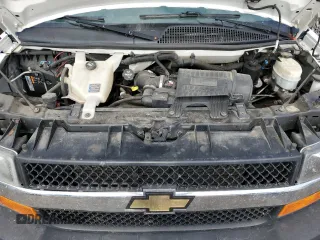 2013 Chevrolet Express Passenger 1LT z VIN 1GAZGYFG4D1140342, wystawiony jako Copart lot #75170404 z przebiegiem 201 580 mil mil oraz Czysty tytuł • Clean title. Historia ofert i sprzedaży dostępna na DreamBid. Obrazek 12.