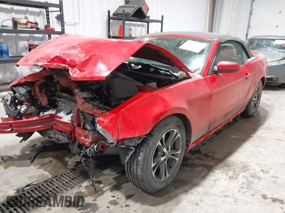 2014 Ford Mustang V6 with VIN 1ZVBP8EM1E5272367, listed as a IAAI auction lot 41543598 with 76,847 mi miles. Bid and sale history available at carsss.com. Image 17.
