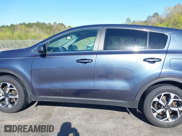 2020 Kia Sportage LX with VIN KNDPM3AC6L7720640, listed as a IAAI auction lot 41843861 with 114,977 mi miles. Bid and sale history available at carsss.com. Image 14.