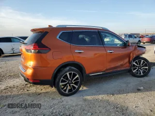 2019 Nissan Rogue SL with VIN 5N1AT2MV4KC711923, listed as a Copart auction lot 45380025 with 102,737 mi miles and Salvage Title. Bid and sale history available at carsss.com. Image 3.