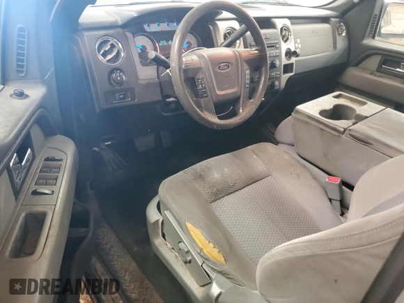 2013 Ford F-150 XL with VIN 1FTFX1EF1DFA81215, listed as a Copart auction lot 63077885 with 300,634 mi miles and Non repairable. Bid and sale history available at DreamBid. Image 8.