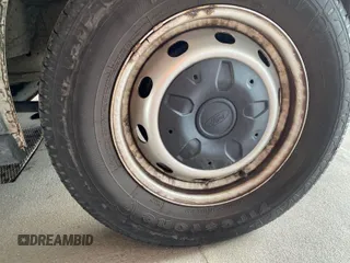 2018 Ford Transit с VIN 1FTYE1YM0JKB52111, выставлен на аукционе IAAI как лот 42832831 с пробегом 132 936 миль миль и . История ставок и продаж доступна на DreamBid. Изображение 1.