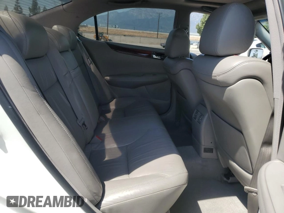 2003 Lexus ES 300 with VIN JTHBF30G130108328, listed as a Copart auction lot 51661795 with 138,204 mi miles and Salvage Title. Bid and sale history available at DreamBid. Image 10.