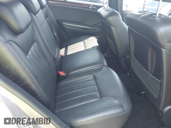 2006 Mercedes-Benz M 500 with VIN 4JGBB75E66A058290, listed as a IAAI auction lot 42611958 with 171,412 mi miles and . Bid and sale history available at DreamBid. Image 8.