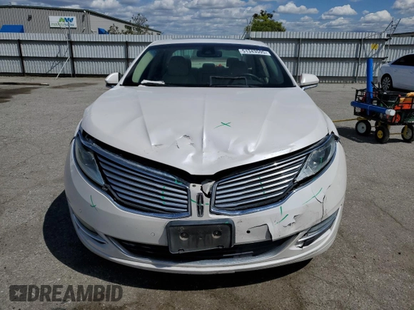 2013 Lincoln MKZ Hybrid with VIN 3LN6L2LU0DR820057, listed as a Copart auction lot 51343595 with 152,743 mi miles and Salvage Title. Bid and sale history available at carsss.com. Image 5.