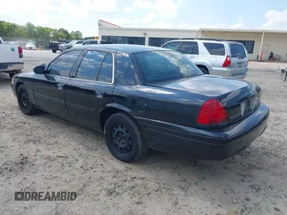 2011 Ford Police Interceptor with VIN 2FABP7BV6BX167110, listed as a IAAI auction lot 42673273 with 174,871 mi miles and . Bid and sale history available at DreamBid. Image 3.