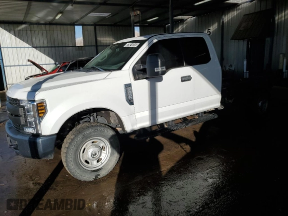2018 Ford F-250 XL with VIN 1FD7X2B67JED02019, listed as a Copart auction lot 87921615 with 169,759 mi miles and Clean title. Bid and sale history available at DreamBid. Image 1.