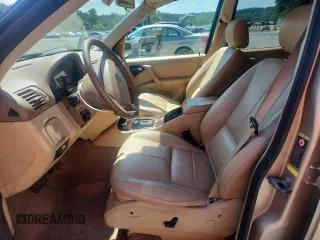 2002 Mercedes-Benz M 320/430/500 z VIN 4JGAB54E82A367724, wystawiony jako Copart lot #57993905 z przebiegiem 171 008 mil mil oraz Szkoda całkowita • Salvage title. Historia ofert i sprzedaży dostępna na DreamBid. Obrazek 7.