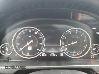 2018 BMW X6 sDrive35i with VIN 5UXKU0C5XJ0G80402, listed as a Copart auction lot 71298364 with 101,603 mi miles and Salvage Title. Bid and sale history available at carsss.com. Image 9.