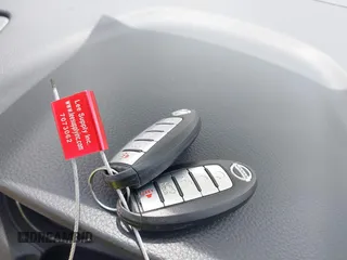 2018 Nissan Rogue SV z VIN 5N1AT2MV3JC720403, wystawiony jako IAAI lot #42287651 z przebiegiem 94 156 mil mil oraz . Historia ofert i sprzedaży dostępna na DreamBid. Obrazek 11.