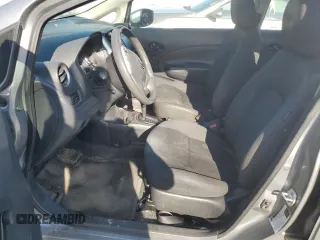 2015 Nissan Note S with VIN 3N1CE2CP6FL425689, listed as a Copart auction lot 52307185 with 105,536 mi miles and Salvage Title. Bid and sale history available at DreamBid. Image 7.