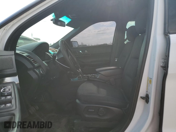2016 Ford Utility Police Interceptor with VIN 1FM5K8AR2GGA39214, listed as a Copart auction lot 78674334 with 243,850 mi miles and Salvage Title. Bid and sale history available at carsss.com. Image 7.