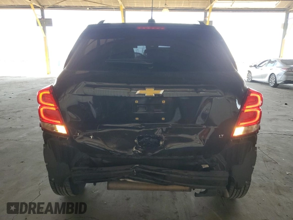 2020 Chevrolet Trax LT with VIN KL7CJLSBXLB011572, listed as a Copart auction lot 54706495 with 75,223 mi miles and Salvage title. Bid and sale history available at DreamBid. Image 6.
