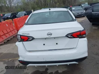 2020 Nissan Versa S with VIN 3N1CN8DV2LL807214, listed as a IAAI auction lot 41911652 with 85,885 mi miles. Bid and sale history available at carsss.com. Image 16.