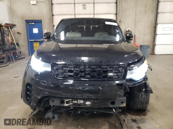 2021 Land Rover Discovery with VIN SALRT4RU2M2451395, listed as a Copart auction lot 86402804 with 34,504 mi miles and Salvage Title. Bid and sale history available at DreamBid. Image 5.