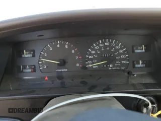 1994 Toyota Pickup DLX с VIN JT4VN13DXR5146983, выставлен на аукционе Copart как лот 47666965 с пробегом 121 614 миль миль и Списание • Salvage title. История ставок и продаж доступна на DreamBid. Изображение 9.