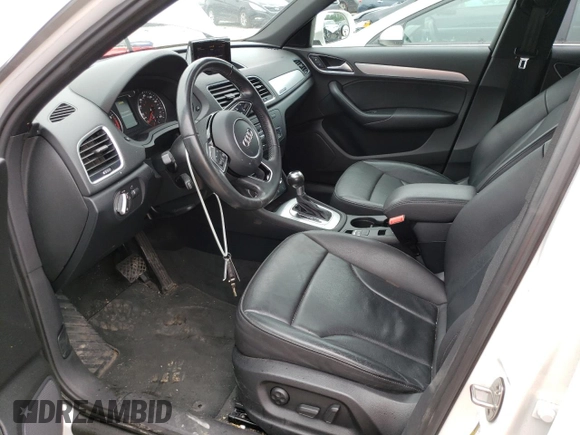 2015 Audi Q3 2.0T Premium Plus with VIN WA1EFCFS8FR005640, listed as a Copart auction lot 56639663 with 85,279 mi miles. Bid and sale history available at carsss.com. Image 7.