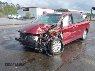 2013 Toyota Sienna XLE with VIN 5TDDK3DC0DS052412, listed as a IAAI auction lot 41850630 with Not Provided miles and . Bid and sale history available at DreamBid. Image 2.