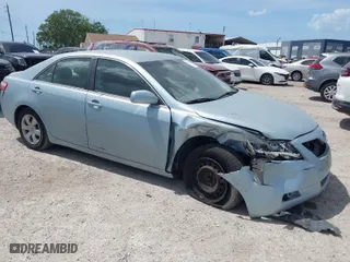 2007 Toyota Camry CE with VIN 4T1BE46KX7U520800, listed as a IAAI auction lot 41919653 with 118,930 mi miles. Bid and sale history available at carsss.com. Image 1.