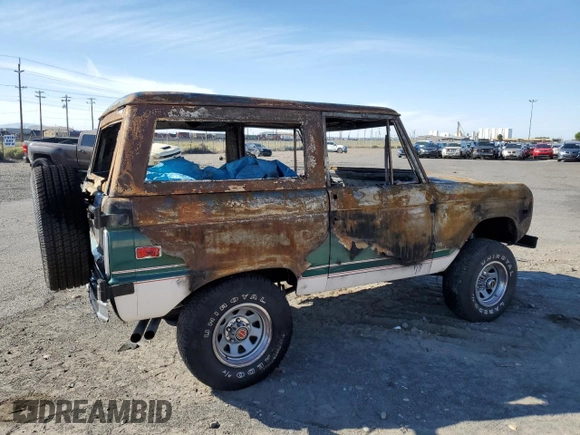 1975 Ford Bronco with VIN U15GLV42632, listed as a Copart auction lot 71173504 with Not provided miles and Salvage title. Bid and sale history available at DreamBid. Image 3.