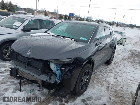 2021 Chevrolet Blazer LT z VIN 3GNKBHR48MS547322, wystawiony jako IAAI lot #41329653 z przebiegiem 82 867 mil mil oraz . Historia ofert i sprzedaży dostępna na DreamBid. Obrazek 19.