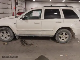 2007 Jeep Grand Cherokee Limited with VIN 1J8HR58P57C532367, listed as a IAAI auction lot 41160987 with 151,544 mi miles. Bid and sale history available at carsss.com. Image 14.