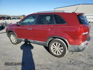 2011 Kia Sorento EX with VIN 5XYKU3A16BG089320, listed as a Copart auction lot 45709845 with 170,519 mi miles and Salvage Title. Bid and sale history available at carsss.com. Image 2.