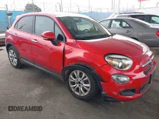 2016 FIAT 500X Easy z VIN ZFBCFXBT3GP384078, wystawiony jako IAAI lot #41903111 z przebiegiem 91 421 mil mil oraz . Historia ofert i sprzedaży dostępna na DreamBid. Obrazek 1.