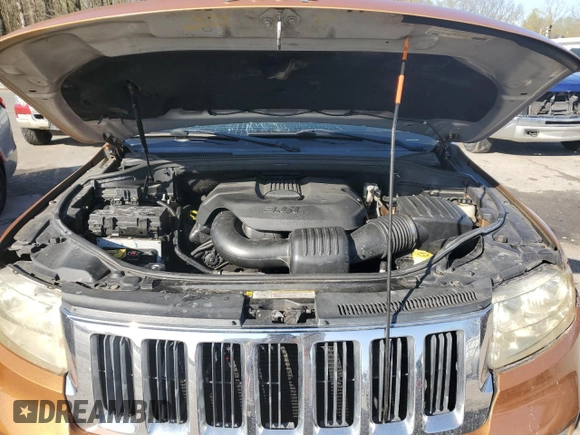 2011 Jeep Grand Cherokee Laredo with VIN 1J4RR4GG1BC666707, listed as a Copart auction lot 51914965 with 165,723 mi miles and Clean Title. Bid and sale history available at carsss.com. Image 12.