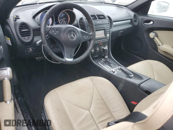 2009 Mercedes-Benz SLK 280 with VIN WDBWK54F99F192642, listed as a Copart auction lot 59581975 with 130,218 mi miles and Salvage title. Bid and sale history available at DreamBid. Image 8.