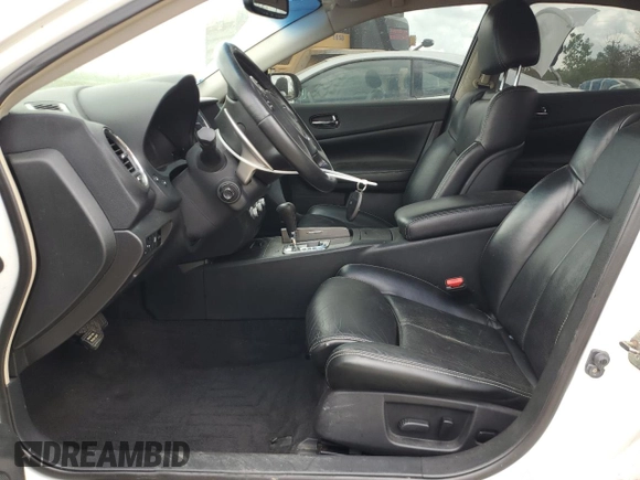 2013 Nissan Maxima SV with VIN 1N4AA5AP0DC819420, listed as a Copart auction lot 56332505 with 131,574 mi miles and Salvage title. Bid and sale history available at DreamBid. Image 7.