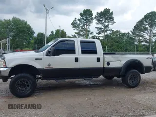 2003 Ford F-350 XL z VIN 1FTSW31P23ED37930, wystawiony jako IAAI lot #42341869 z przebiegiem 313 413 mil mil oraz . Historia ofert i sprzedaży dostępna na DreamBid. Obrazek 14.