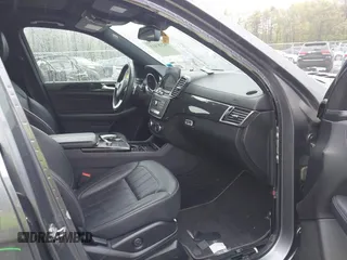 2018 Mercedes-Benz GLS 450 z VIN 4JGDF6EE5JB106257, wystawiony jako IAAI lot #42187413 z przebiegiem 104 217 mil mil oraz . Historia ofert i sprzedaży dostępna na DreamBid. Obrazek 5.