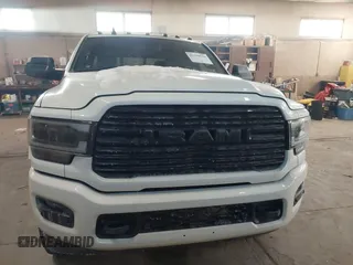 2022 Ram 2500 Laramie with VIN 3C6UR5FJ7NG253380, listed as a IAAI auction lot 41319536 with 33,945 mi miles. Bid and sale history available at carsss.com. Image 12.