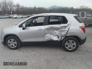 2016 Chevrolet Trax LS with VIN 3GNCJKSB1GL254664, listed as a IAAI auction lot 41196076 with 153,205 mi miles. Bid and sale history available at carsss.com. Image 6.