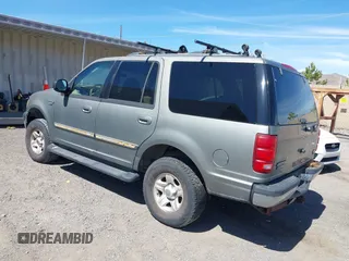 1999 Ford Expedition XLT z VIN 1FMPU18L3XLB91778, wystawiony jako IAAI lot #42266991 z przebiegiem Nie podano mil oraz . Historia ofert i sprzedaży dostępna na DreamBid. Obrazek 3.