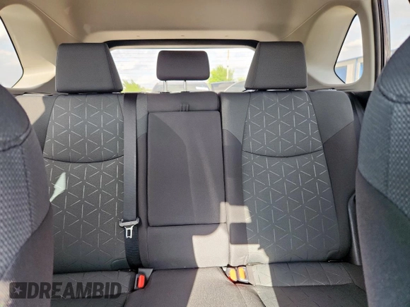 2022 Toyota RAV4 Hybrid XLE with VIN 2T3RWRFV0NW138427, listed as a Copart auction lot 60860815 with 27,772 mi miles and Salvage title. Bid and sale history available at DreamBid. Image 10.