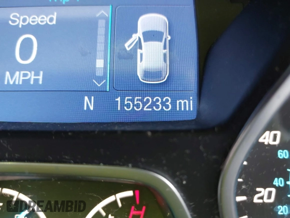 2014 Ford Escape SE with VIN 1FMCU0GXXEUC51060, listed as a IAAI auction lot 41814380 with 155,233 mi miles. Bid and sale history available at carsss.com. Image 15.